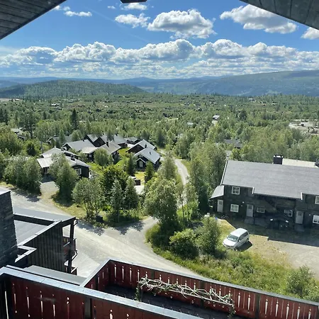 Stor Toppleilighet I Sentrum Beitostolen