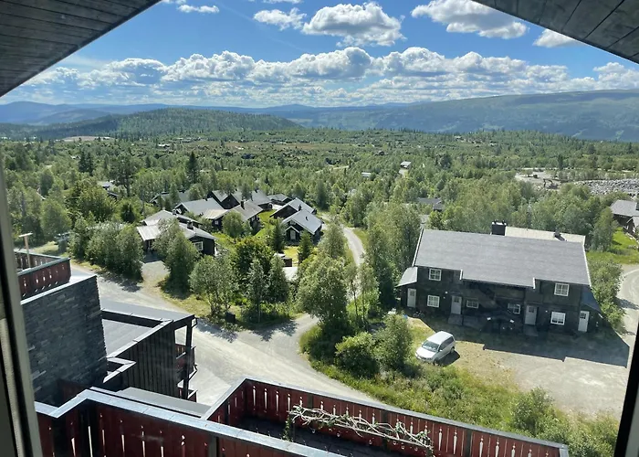 Stor Toppleilighet I Sentrum Beitostolen